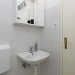 With Parking Space Brsec, Opatija - 7755 Апартаменты *